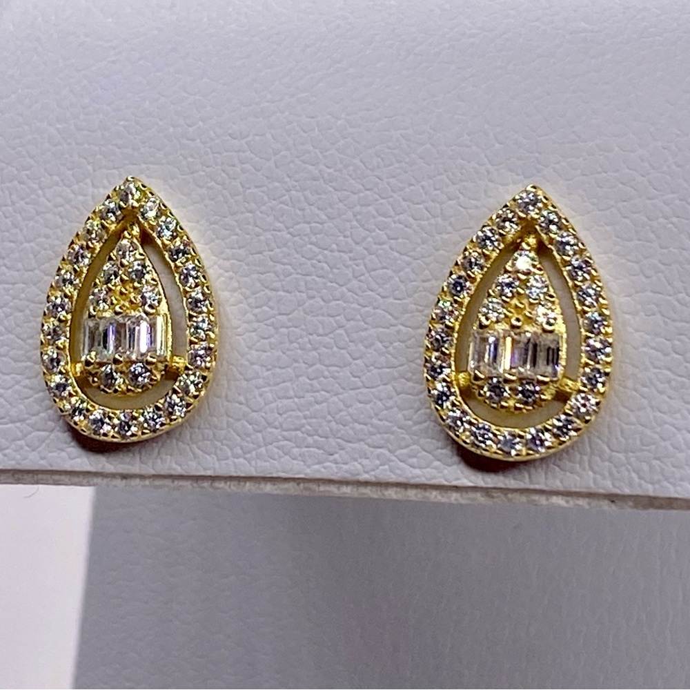 STERLING SILVER - CANARY SIMULATED DIAMOND EARRINGS ~ GORGEOUS